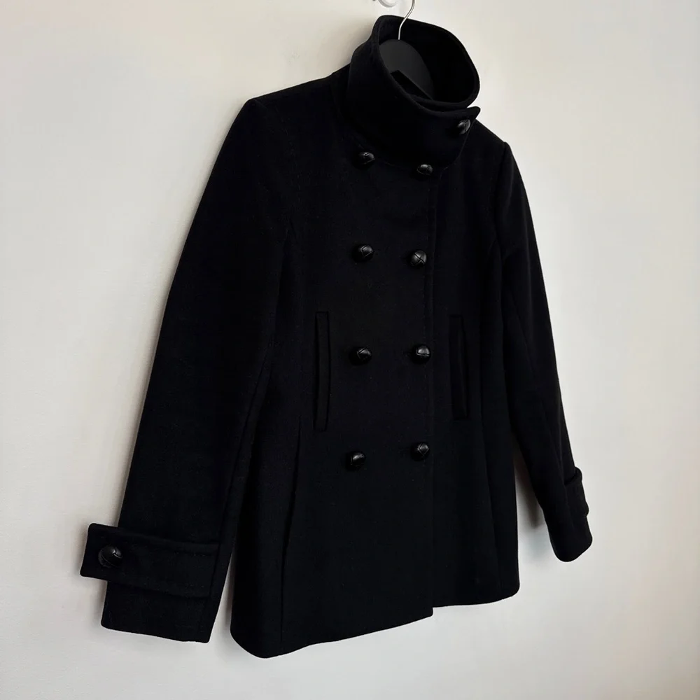 Aritzia! Talula Babaton - Howell Double Breasted Coat. Medium - Picture 8 of 13